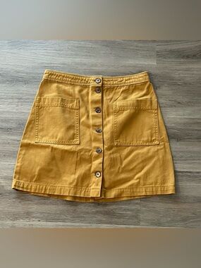 Old Navy Mustard Mini Skirt size 2